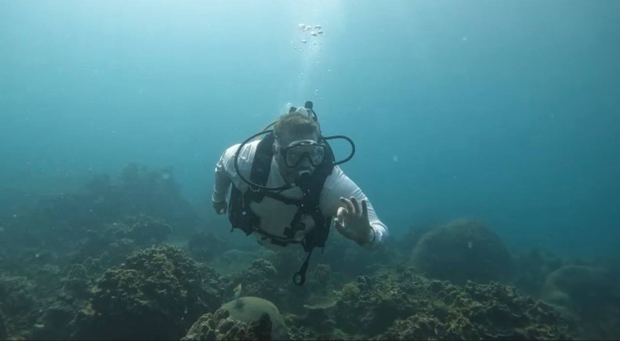 Scuba Diver