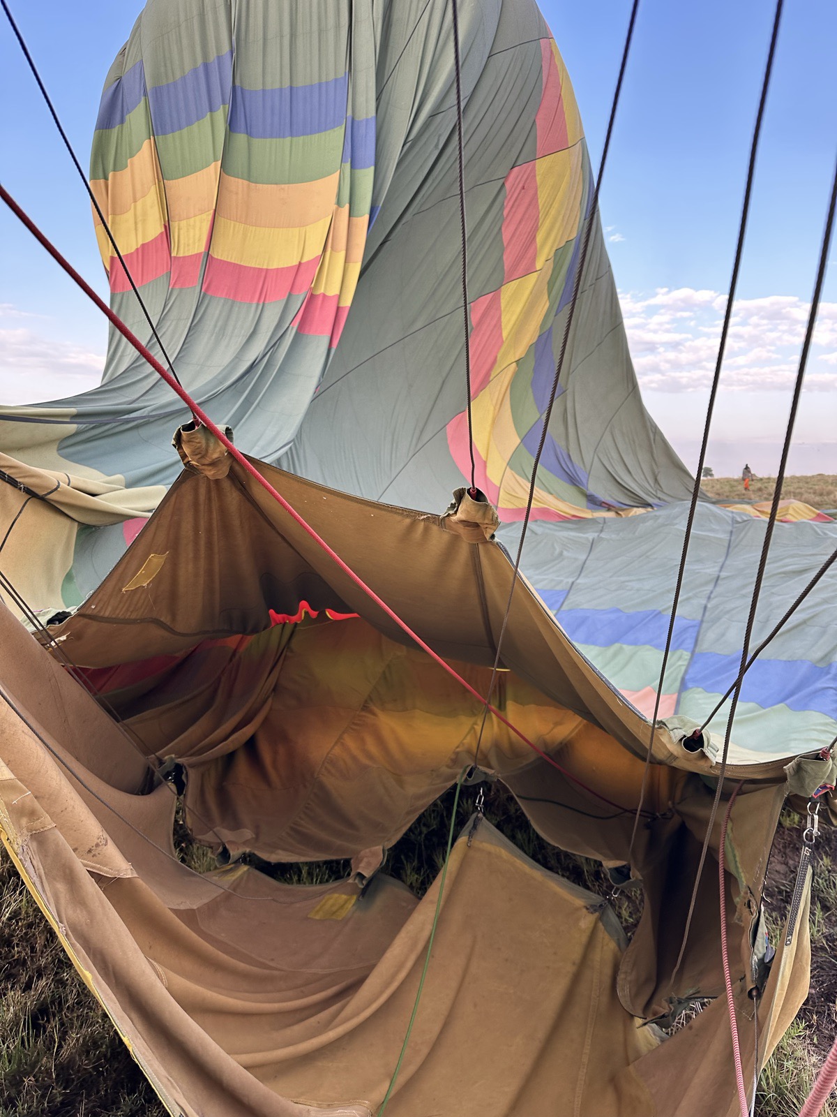 Looking up into the balloon from the basket